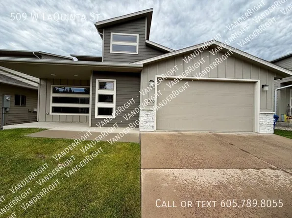 509 W Laquinta St, Sioux Falls, SD 57108