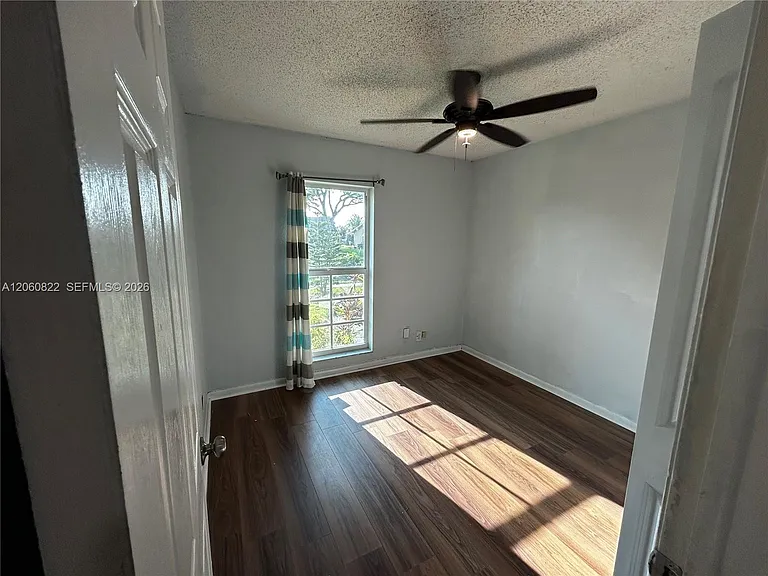 2403 NW 108th Ter — Photo 28