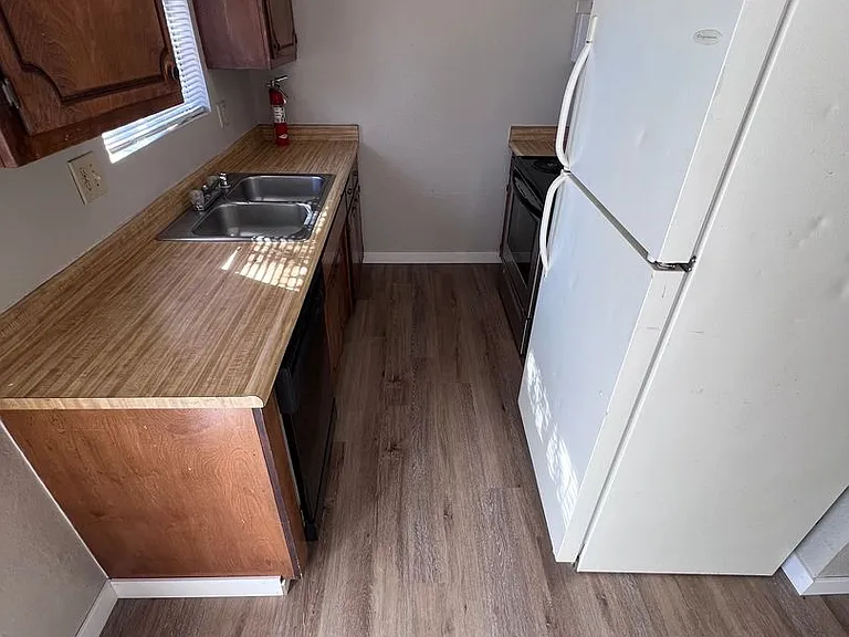 5576 Mountain View Dr #1-4 — Photo 7