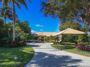 37 W High Point Rd, Sewalls Pt, FL 34996