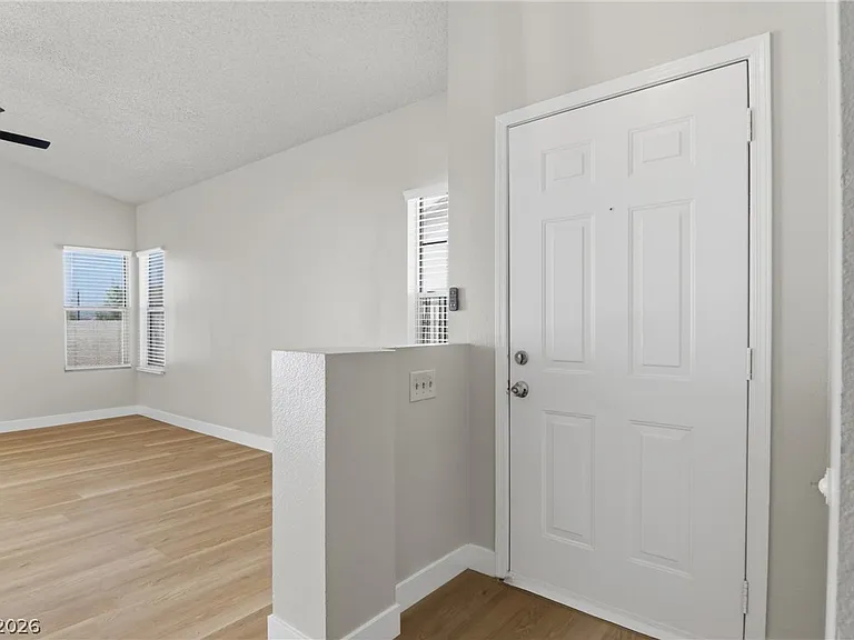 6224 Caprino Ave — Photo 5