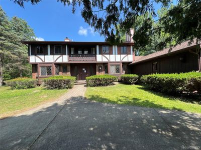 1250 Club Dr, Bloomfield Hills, MI, 48302