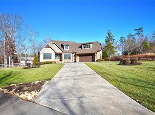 444 Hunter Mill Rd, Liberty, SC 29657