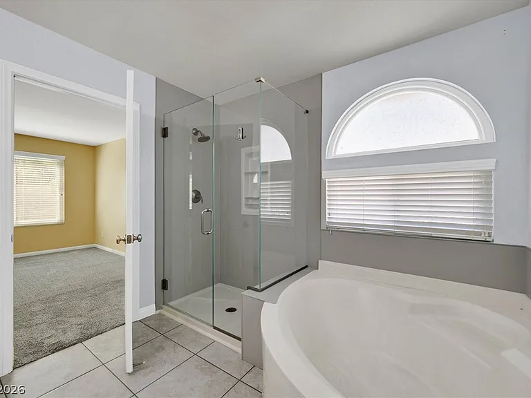 287 Helmsdale Dr — Photo 24