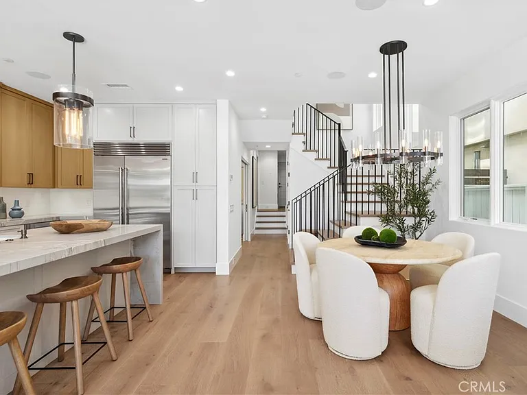 430 Fernleaf Ave — Photo 16