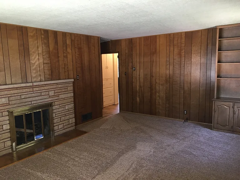 145 N 900 W — Photo 3