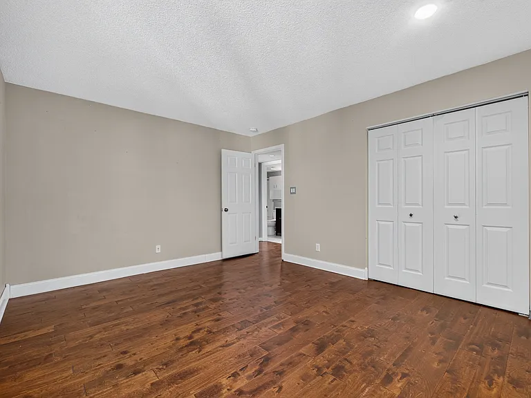 8955 Wrenwood Ln — Photo 10