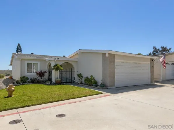 3809 Oregano Way, Oceanside, CA 92057