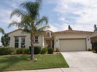 5030 Crest Dr, Sacramento, CA 95835