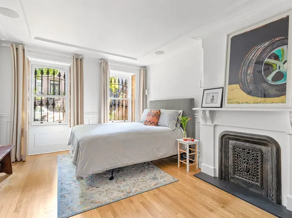 515 10th Street image 1 of 7