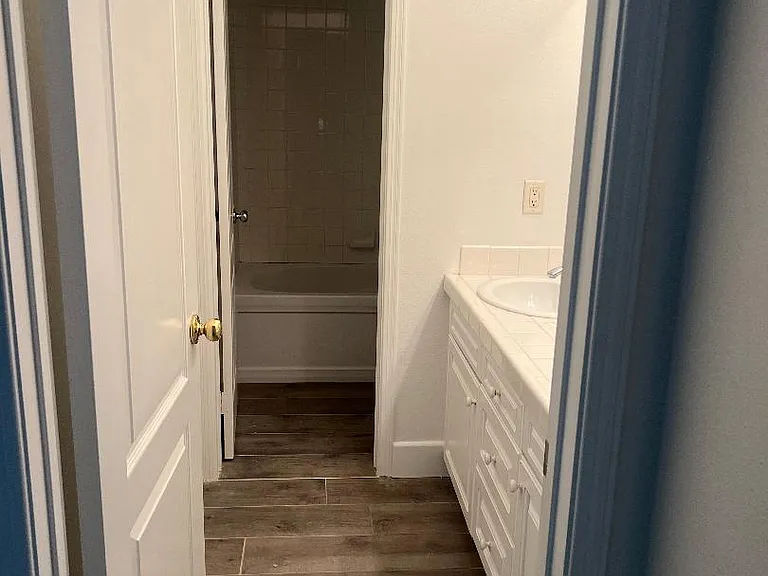 2266 N Andover Dr — Photo 5