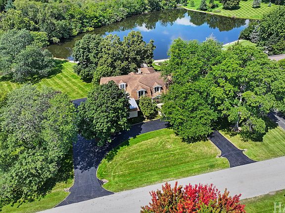 2nd image of 55 Watergate Dr