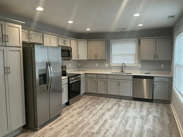 600 Colonette Dr #A — Photo 4
