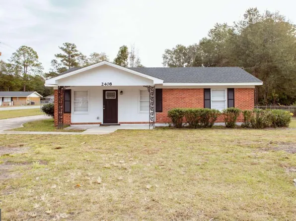 2408 Eastover Dr, Waycross, GA 31501