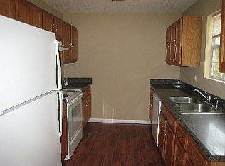 112 Chesterton Dr, Athens, GA 30607