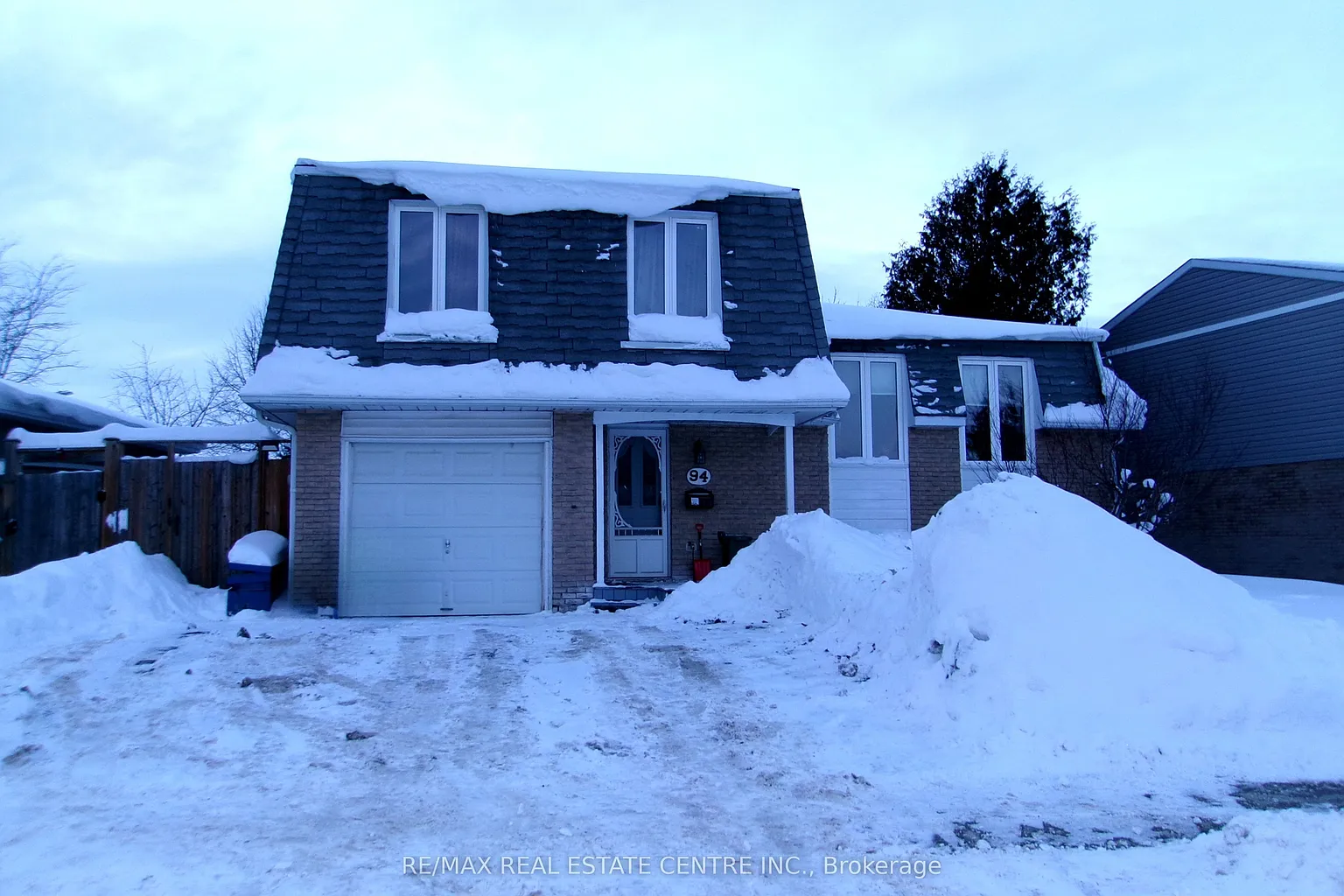 94 Diane Dr photo 1