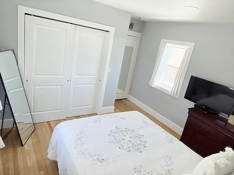 15 King St — Photo 7