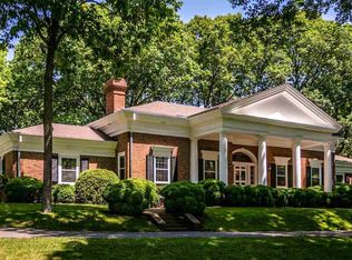 151 Woodland Dr, Staunton, VA 24401