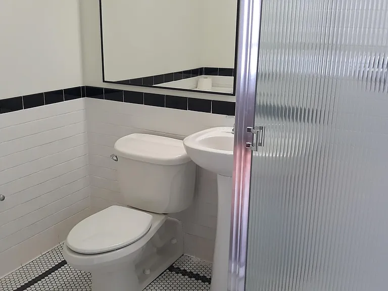 114 W Adams St #1008 — Photo 19