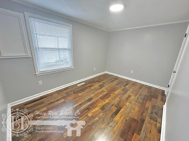 201 E Gilbreath St #A — Photo 12
