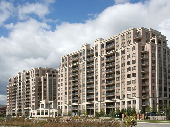 39 Galleria Pkwy #1107, Markham, ON L3T 0A6