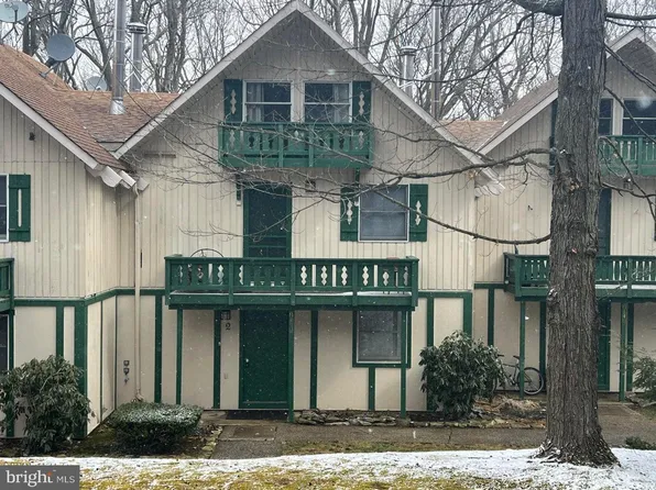 8142 Summit Way #2-B, Claysburg, PA 16625