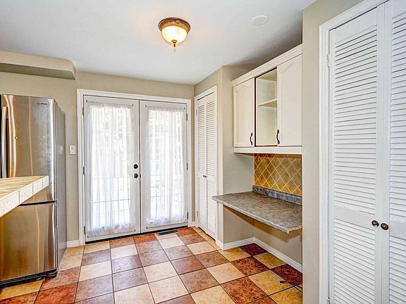 4th image of 39 Dunhill Cres