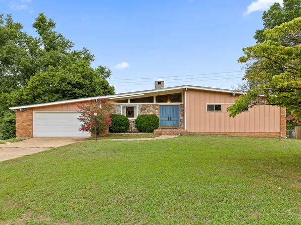 4007 Webb Rd, Chattanooga, TN 37416