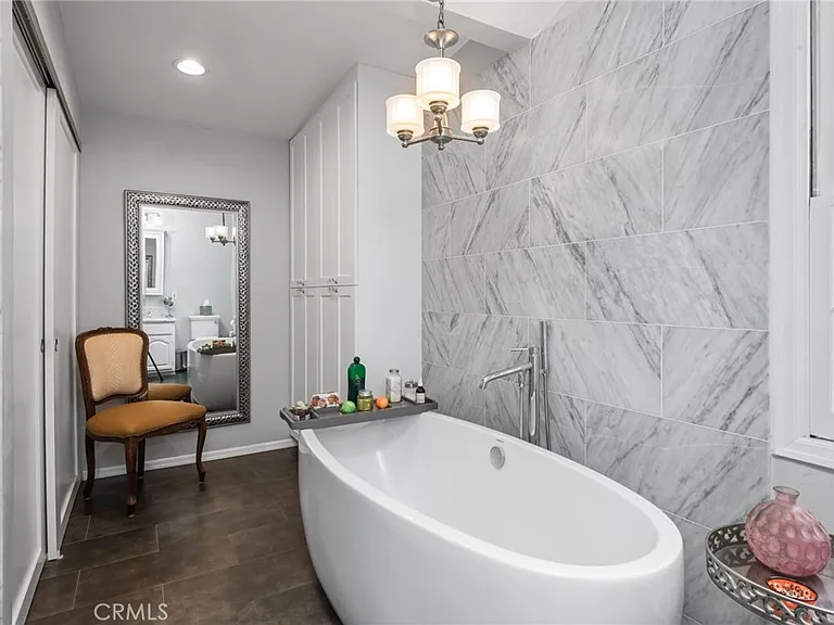 4323 Laurelgrove Ave — Photo 40