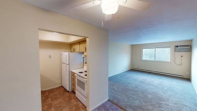 1st image of 4654 Burkhardt Ave APT F
