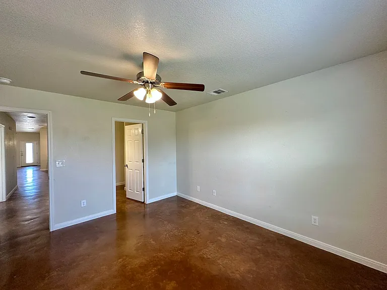 4502 Skyflower Ln — Photo 20