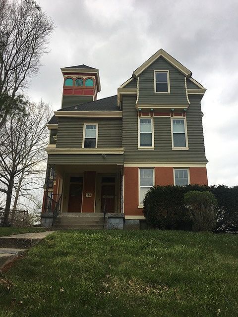 1st image of 136 E 25th St Unit 1