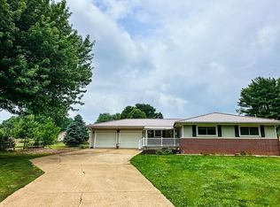 2788 Pine Dr, Circleville, OH 43113