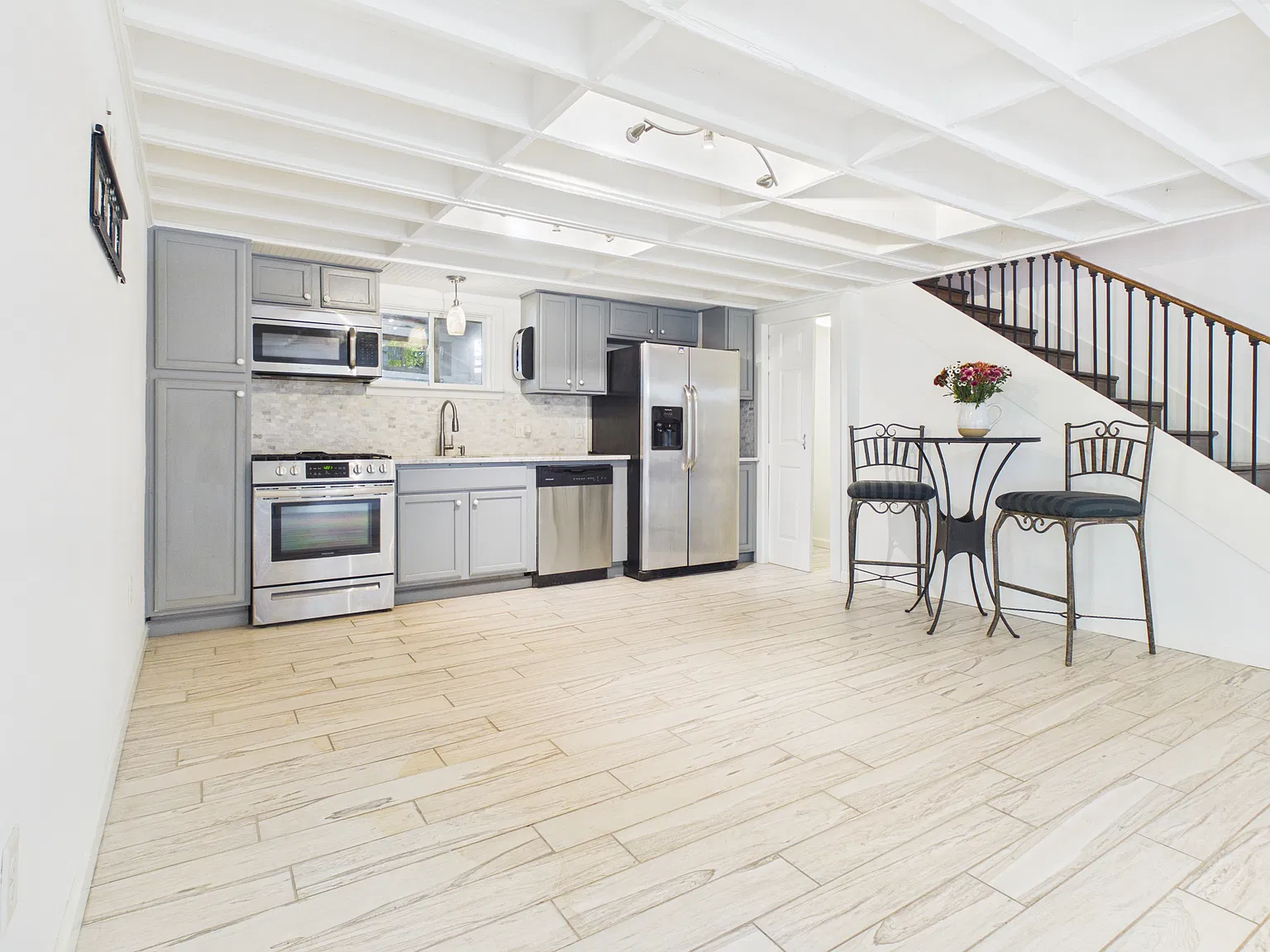 1 bed, 1.5 bath, 1000 sqft, $1,750 — Photo 4