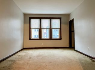 2877 S Throop St #1F, Chicago, IL 60608
