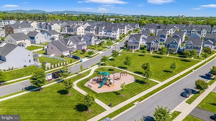 6704 Ballenger Run Blvd — Photo 14