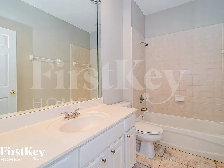 528 Millhouse Ln — Photo 14