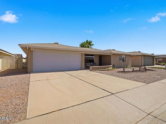 3rd image of 8250 E LOMITA Avenue