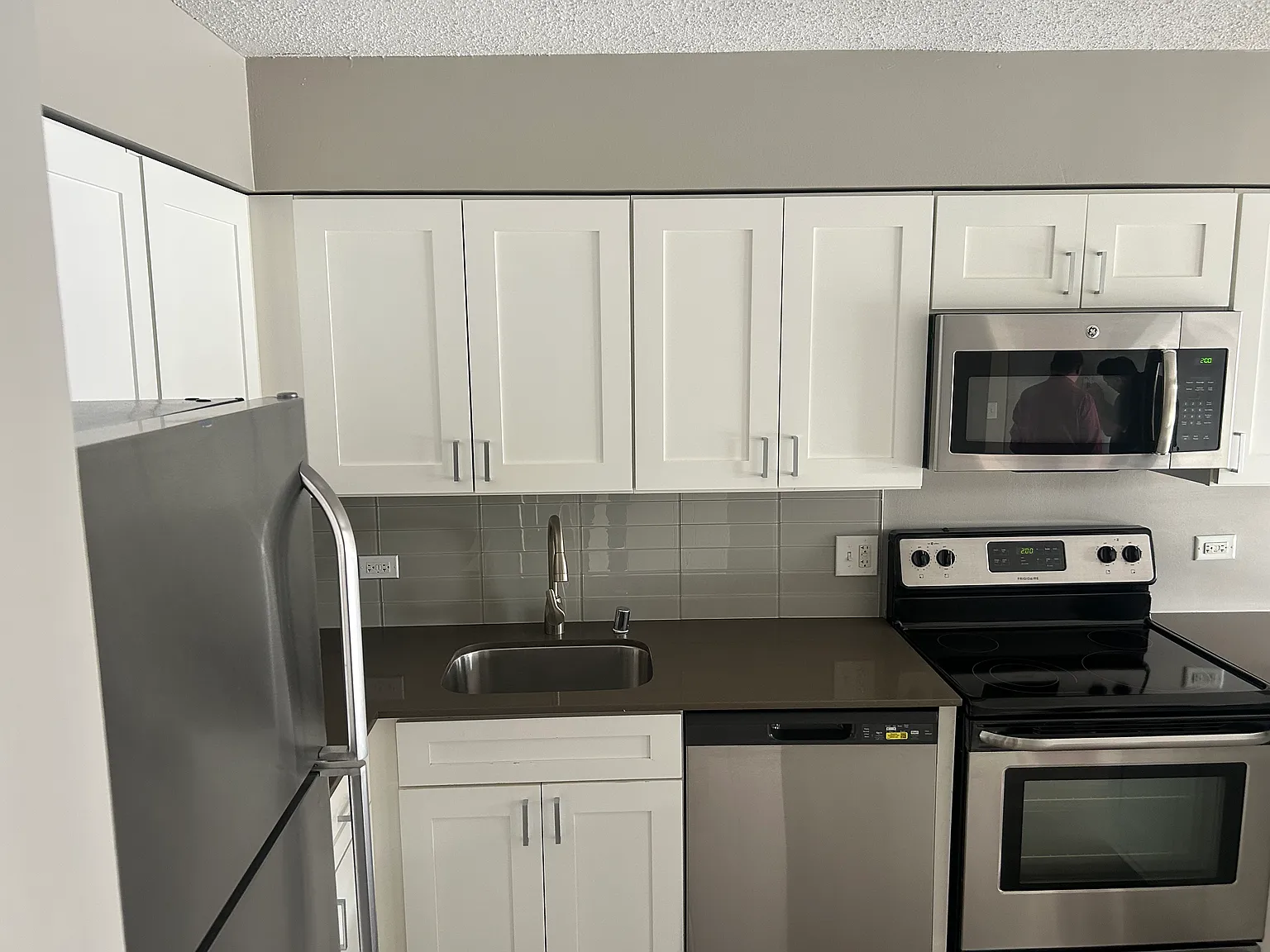 1 bed, 1.0 bath, 680 sqft, $2,730 — Photo 1