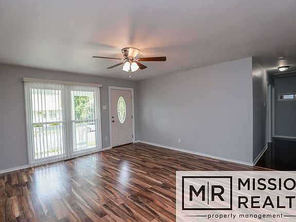 3rd image of 507 Cheatwood Ave