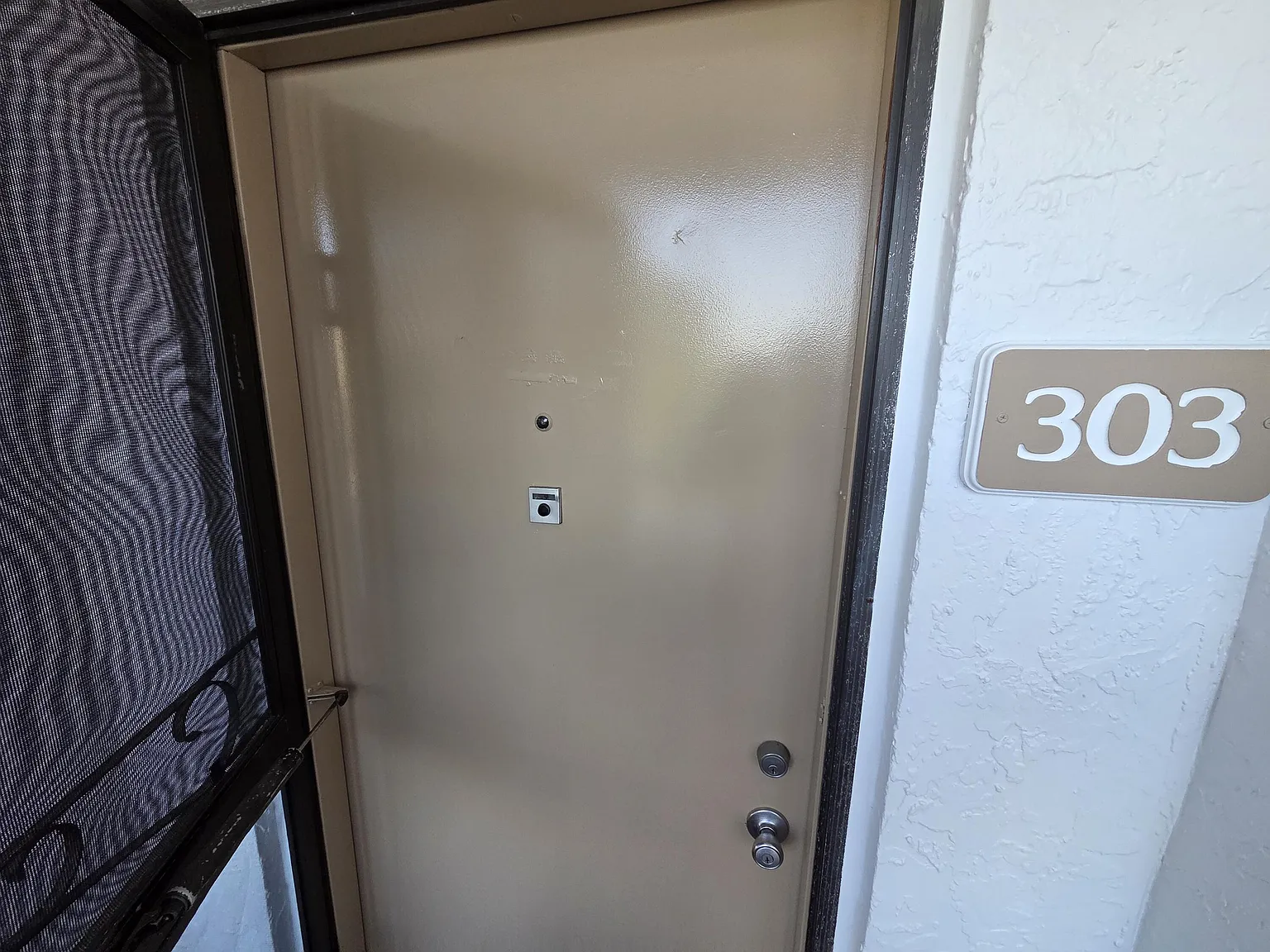 2 bed, 2.0 bath, 1434 sqft, $2,200 — Photo 3