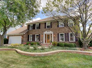 1832 Syracuse Rd, Naperville, IL 60565