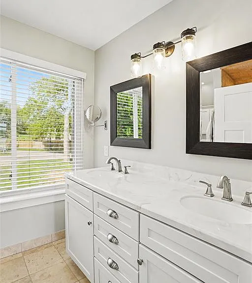 10280 Lakeside Dr — Photo 19