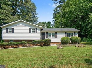 1272 Oakwoods Dr, Woodstock, GA 30188