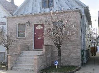 10420 S Hoxie Ave, Chicago, IL 60617
