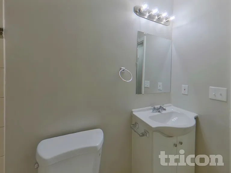 9311 Aylesbury Ln — Photo 14