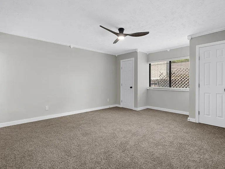 3902 Marywood Dr — Photo 24