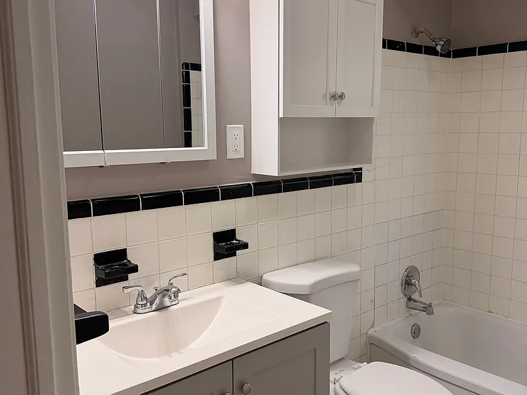 21826 Cushing Ave — Photo 15