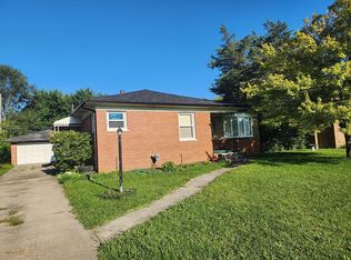 22076 Boulder Ave, Eastpointe, MI 48021