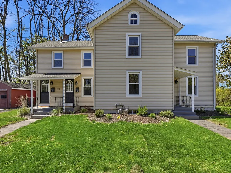 23 Clinton Ave #2 — Photo 9